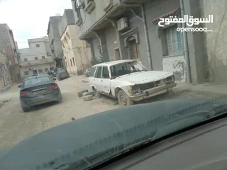  3 نشري في السيارات الخرده