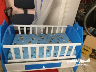  3 سرير أطفال كليكود مامستخدم مع مندر جديد