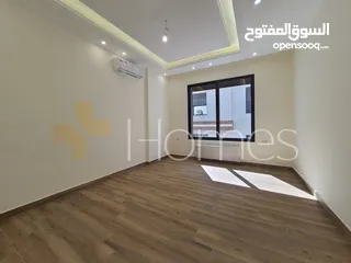  7 شقة طابق اول للبيع في رجم عميش - حجرا، بمساحة بناء 200م