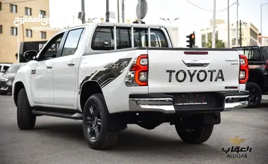  7 اوروبي Toyota Hilux 2023 وارد وكفالة المركزية