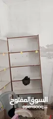  2 رفوف خشب سوبر ماركت