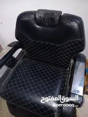  2 كرسي حلاقه مستعمل قليل