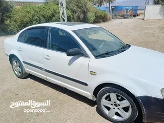  1 سكودا سوبيرب 2005