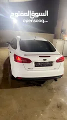  4 فورد فوكس للبيع موديل 2016