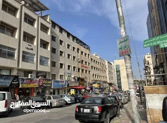  2 محل  للايجار/منطقة حيوية جدا -شارع الجامعة -طلوع نيفين خلف الماكدونالدز داخل مجمع تجاري حيوي