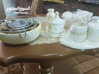  3 تحف فنيه من الكونكريت