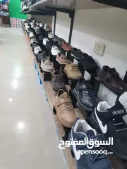 7 صالة أحذية للبيع