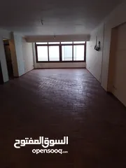  1 فرصة شقة  للبيع بموقع راقى بمصر الجديدة