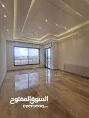  3 شقة فاخرة للبيع في رجم عميش