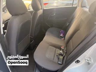  7 للبيع كيا ريو موديل 2016