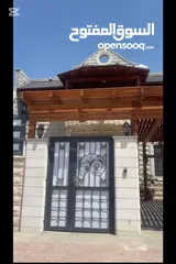  3 فيلا واسعة للايجار