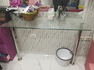  1 صالون نسائي من الداخل للبيع