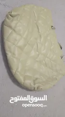  1 شنطة بيرشكا جلد اصلي استعمال جدا خفيف