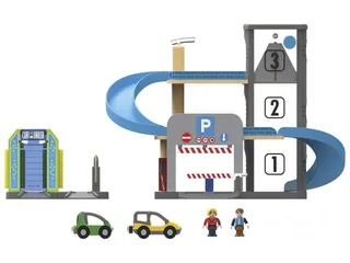  5 Playtive Junior Parking عدة وقوف السيارات:3 محطات عمل مصممة بعناية: محطة غسيل ، وحاجز مع موزع تذاكر