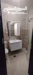  2 شقق للبيع في بيرزيت منطقة المرج