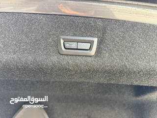  18 ترخيص 2022 BMW  330e  محرك 2000 هايبرد plug in/يقطع على الشحنه 50 كيلو متر  297 حصان