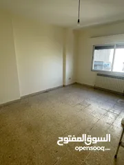  8 شقه فارغه غربيه بالرابيه للايجارمقابل حديقه الاميره ايمان