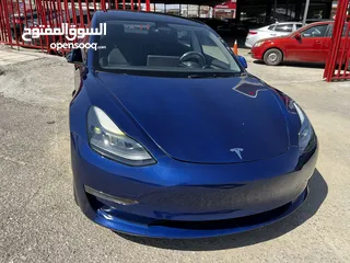  5 Tesla Model 3 2023 Standard plus