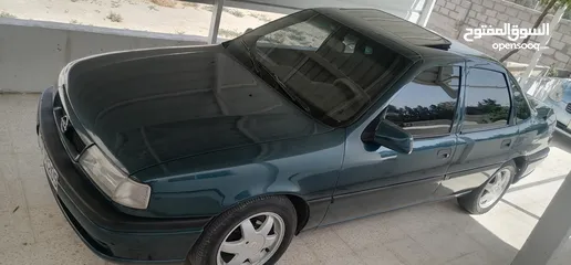  1 اوبل فكترا موديل 1995