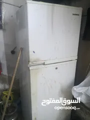  2 ثلاجه للبيع