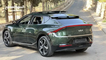  6 Kia EV6 2022 وارد كوري بحالة الوكالة اعلى صنف
