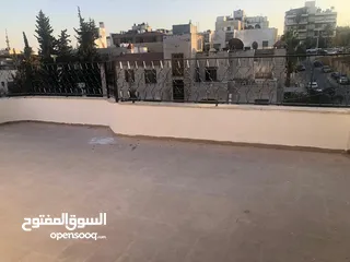  1 رووف 222 متر مربع في عبدون الشمالي للبيع بسعر مغري
