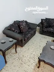  4 طقم كنب مع طربيزات
