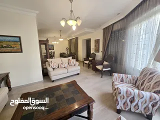  3 دير غبار شقة ارضية طابقية مفروشة للإيجار مع تراس واسع وكراج خاص