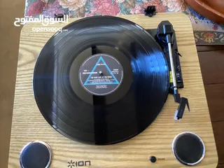  2 Gramophone Vinyl Record Player ION Audio Max LP Wooden Turntable جرامافون مشغل استواناط خشب