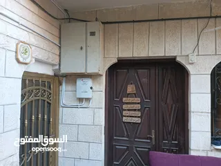  17 عمارة للبيع
