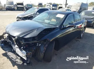  2 عرض خيالي لكزس ES350 2024 لاكشري الفل اوبشن بحادث بسيط وسعر خيالي