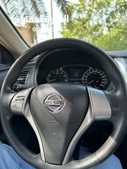  5 Nissan Altima S 2013  V4 2.5 GCC 2 owners