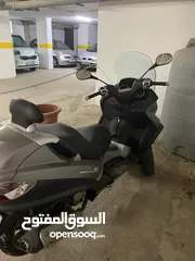  2 بياجو ثلاث عجلات