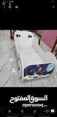  2 سرير اطفال و كومديات