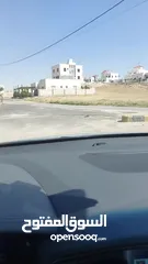  13 قطعة ارض للبيع من المالك مباشرة خشافية الشوابكة مفروزة بقوشان مستقل مخدومة وضمن منطقة فلل رائعة جدا
