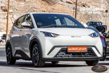  2 Byd Seagull 2023 ( مستعمل)    السيارة بحالة ممتازة جدا و قطعت 14,000