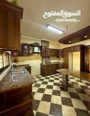  5 شقة للبيع في اجمل مناطق مرج الحمام دوار البكري شارع الشجر