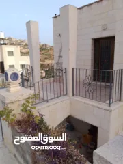  4 منزل للبيع في بتير