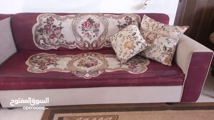  2 كنب كورنر جيد جدا خشب تقيل بسعر حرق