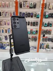  1 الجوال الرهيب S21ultra 256gb نظيييف جدا  مع كرتونة بدون اي خدوش و بدون اي مشاكل