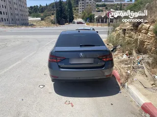  2 سكودا سوبير 2018  عداد اصلي 88  يد 2