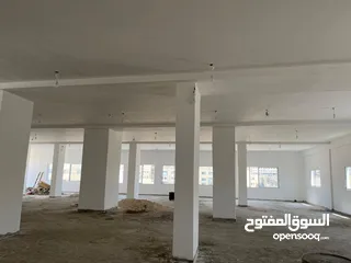  18 طابق 2 للايجار في ماركا الشمالية قرب المركز الأمني شارع يحيى ابن المختار عماره رقم 28 المجمع الكريم.