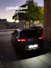  4 سيارة سيات ليون موديل 2018 بوضع الشركة