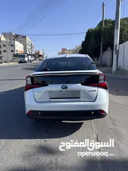  6 تويوتا بريوس موديل 2022 للبيع