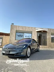  17 Tesla model S 75D 2018