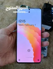  4 S20 ultra نضيف شخط مابي سيم كرتات اثنين اضافه ألئ شريحه  كترونيه شرق أوسط