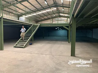  12 مستودع مع هنغر وسدة