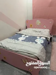  1 سرير اطفال مستخدم للبيع