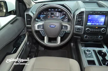  6 Ford Expedition XLT 2021