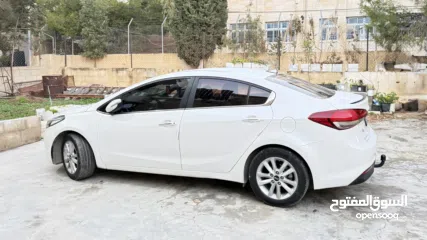  2 كيا سيراتو k3 ديزل 2017 نخب عداد قليل